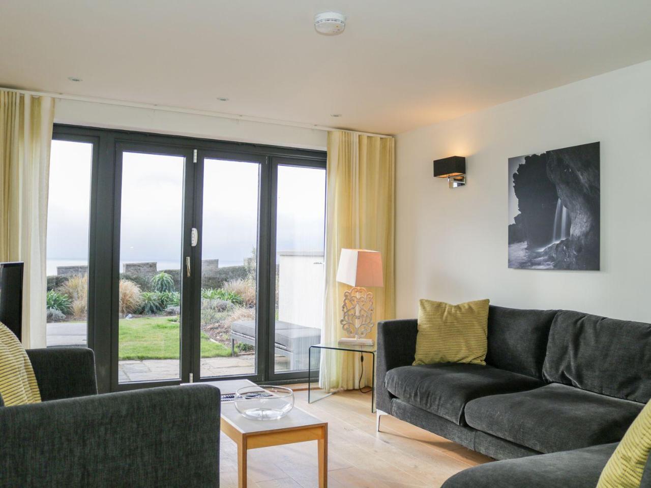 Gara Rock - Garden Apartment 7, Солкомб Экстерьер фото