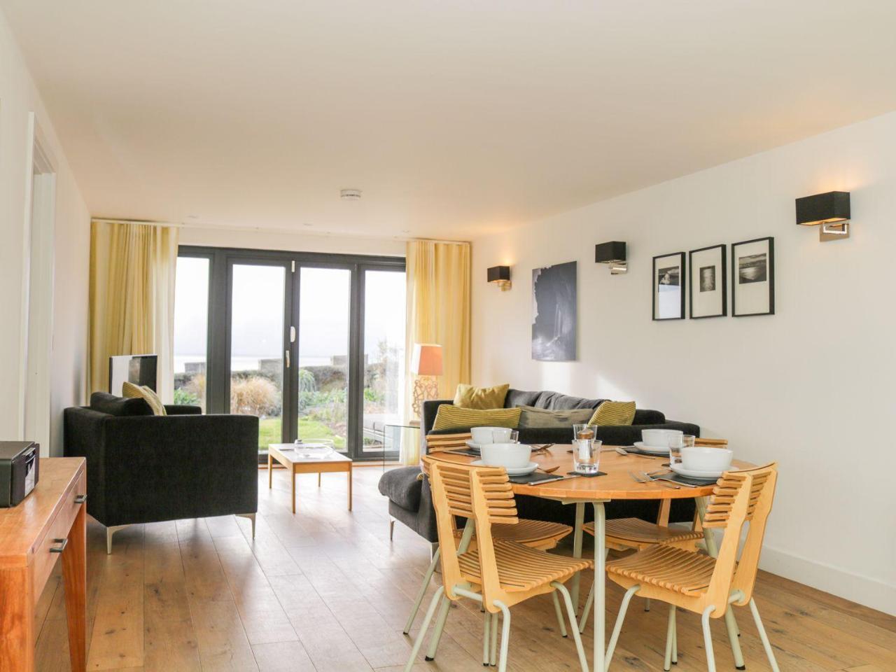 Gara Rock - Garden Apartment 7, Солкомб Экстерьер фото